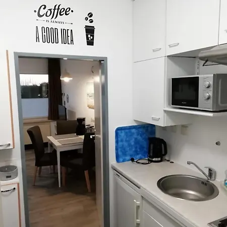 Auszeit Am Yachthafen *